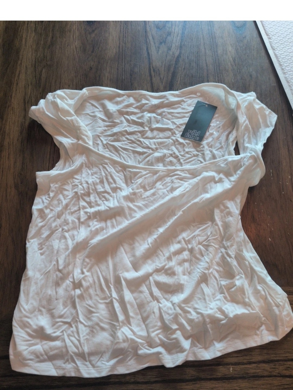 wild fable White Scoop Neck Short Sleeve Tee
